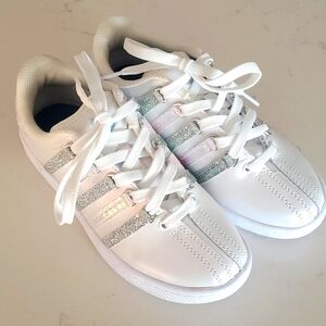 K-Swiss girls white shoes size 1